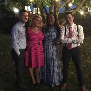 Meet your Posher, Diana